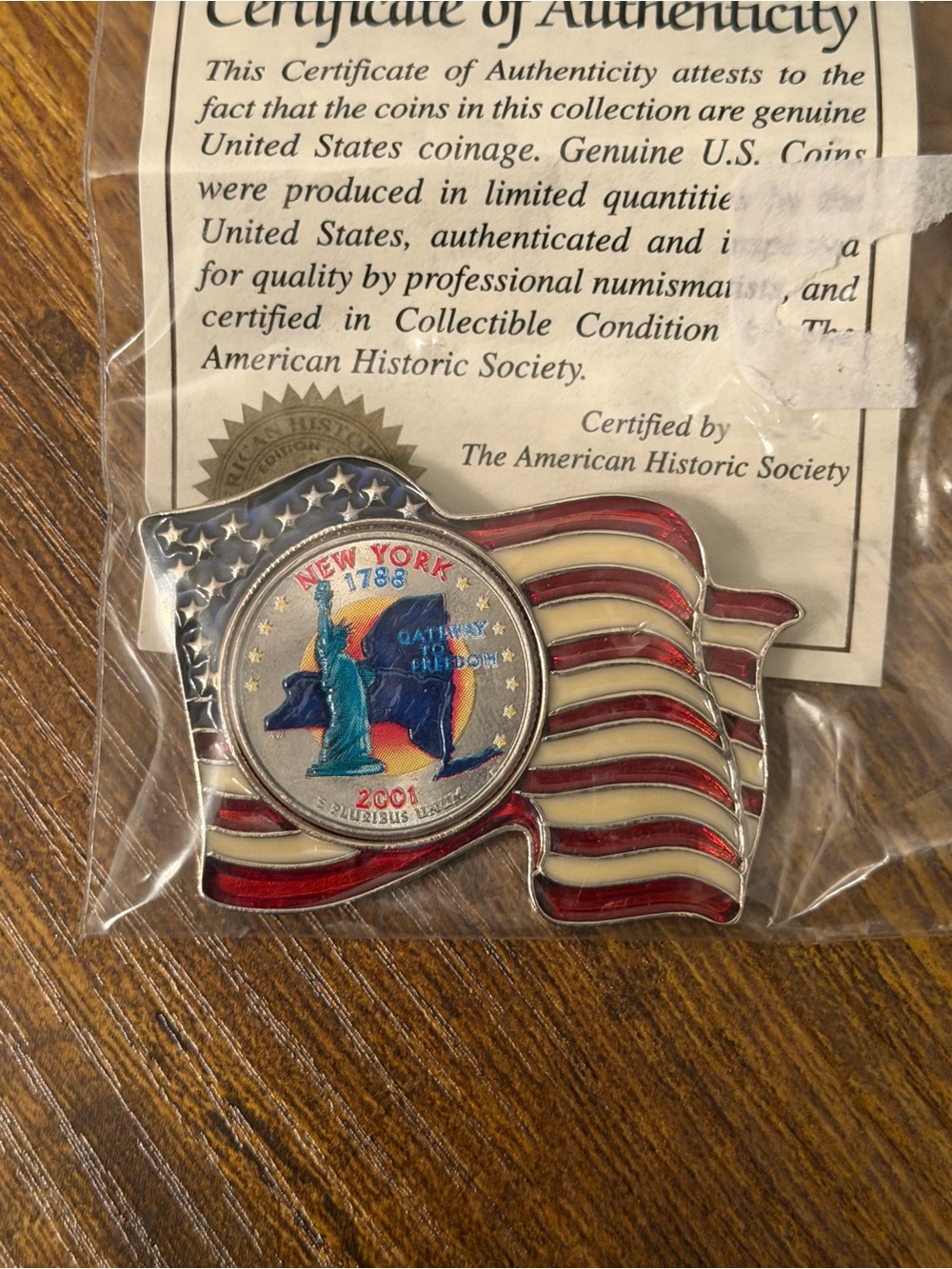 American Historic Society 2001 New York State Quarter Flag Coin Pin Brooch COA